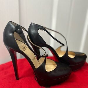Christian Louboutin Borghese 140 Kid Black Heels.